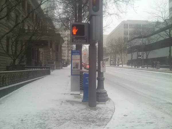 A Cold Morning in a Tense City: The January 26 Briefing