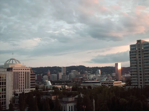 Portland writers dominate 2026 Oregon Book Awards finalist slate across fiction, poetry, nonfiction, and young readers