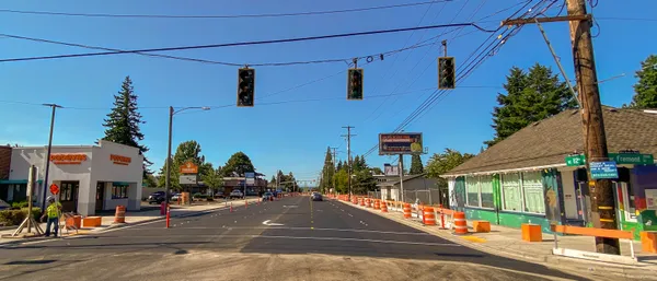 Overnight Lane Closures on I-205 and 82nd Avenue Work Highlight Saturday Portland Commute